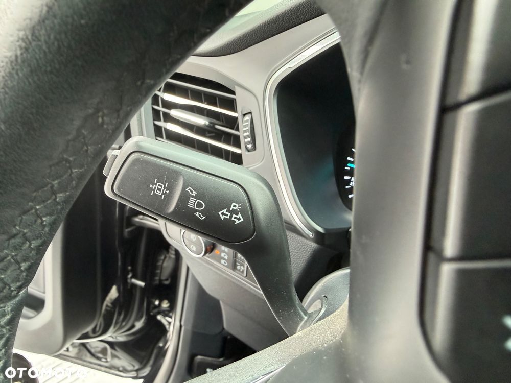 Ford Kuga 2.0 TDCi FWD Titanium - 31