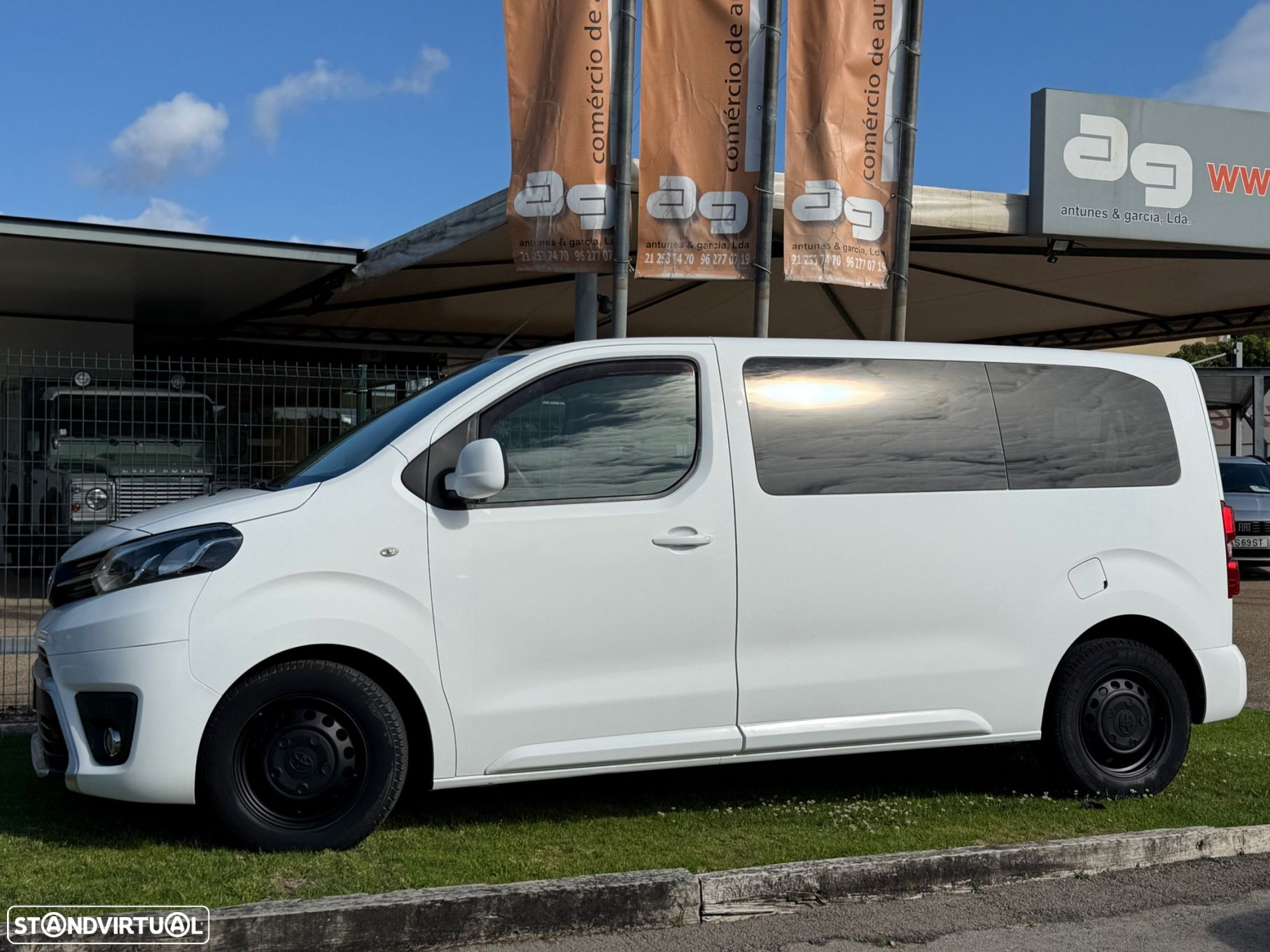 Toyota Proace Verso 1.6 D-4D L2 1.2T Comfort 9L TC+TAC - 3