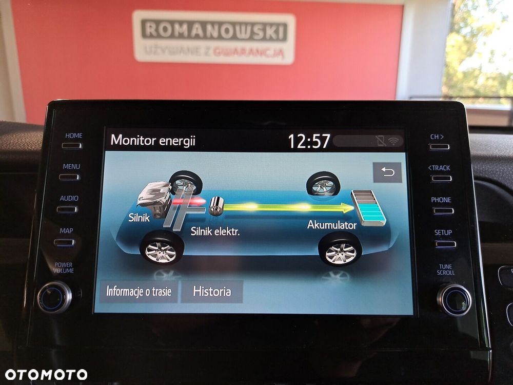 Toyota Camry 2.5 Hybrid Prestige CVT - 24