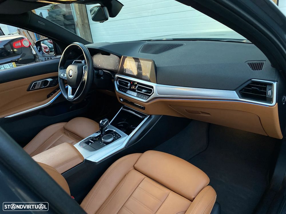 BMW 330 e Touring Aut. Luxury Line - 26