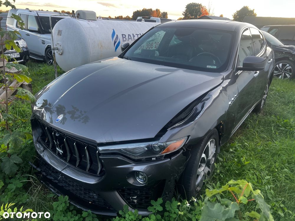 Maserati Levante Granlusso - 1