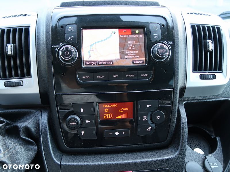 Fiat 2019 Ducato BRYGADÓWKA CARPOL 7 osób MAXI L4H2 180ps, SALON POLSKA , Tylko 112tyś km. Nawigacja, Pompowany fotel, tempomat, klimatronik, ŚLICZNY - 25