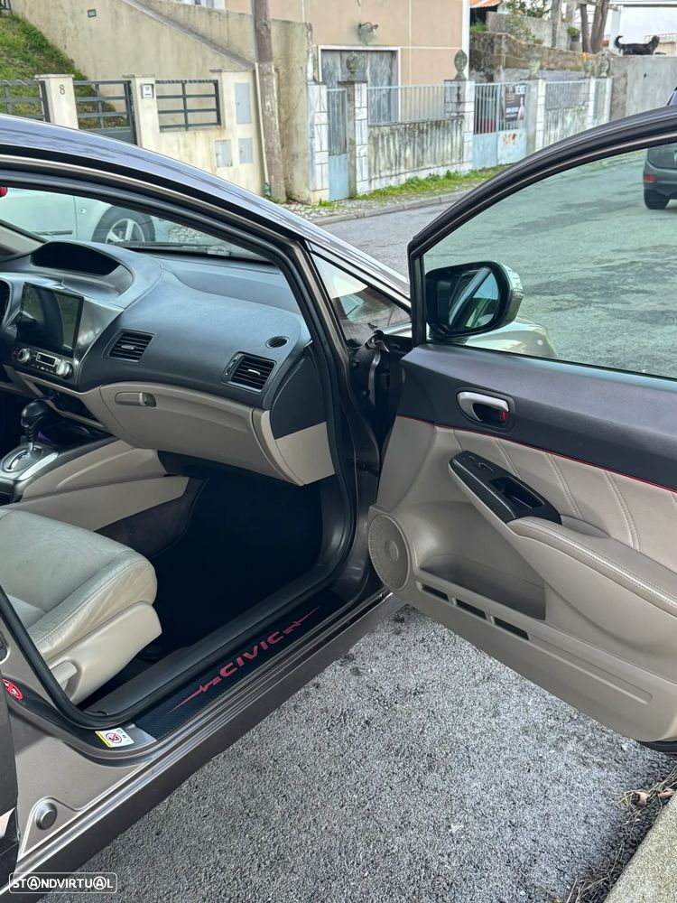 Honda Civic 1.3 DSI i-VTEC Hybrid Executive - 13