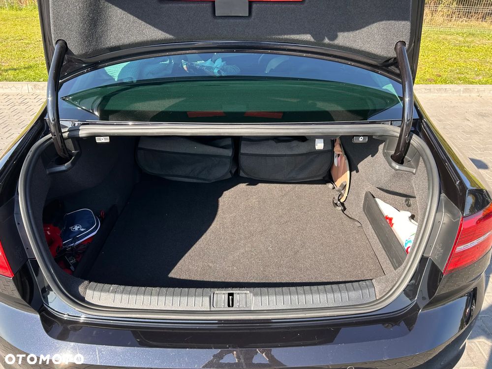 Volkswagen Passat 1.8 TSI BMT Highline DSG - 26
