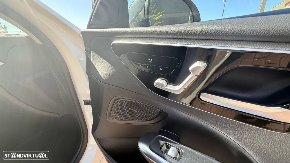 Mercedes-Benz C 300 - 29