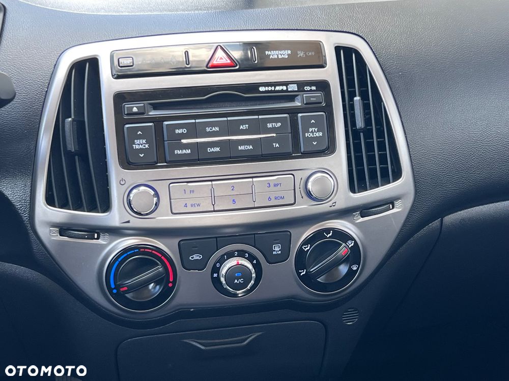 Hyundai i20 1.2 Classic - 25