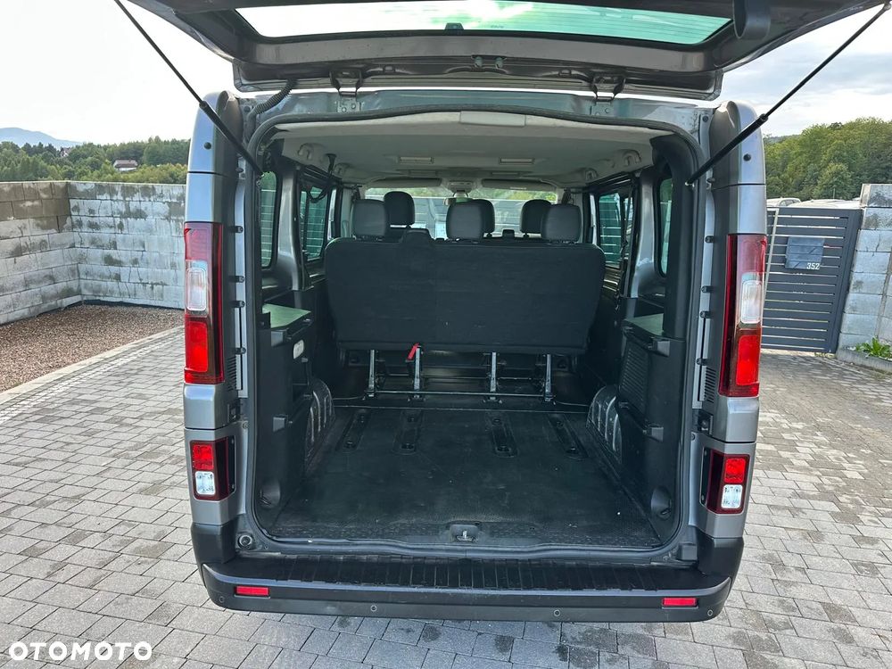 Renault Trafic - 18