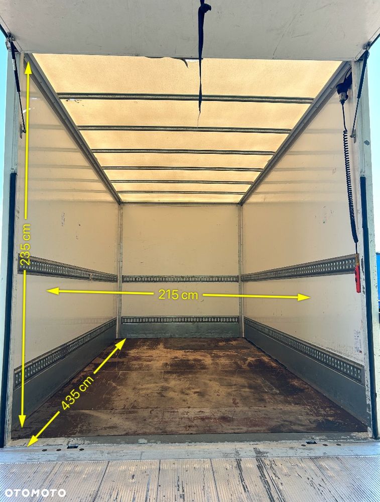 Volkswagen Crafter - 12