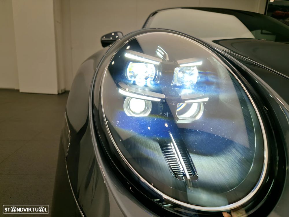 Porsche 911 (992) Carrera PDK - 12