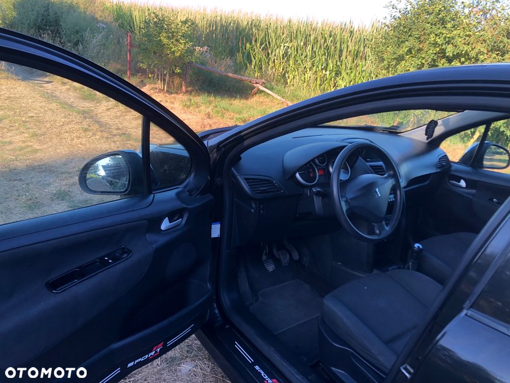 Peugeot 207 1.4 Presence - 8