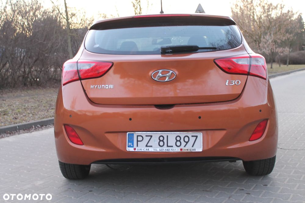 Hyundai i30 1.6 CRDi BlueDrive Comfort - 9