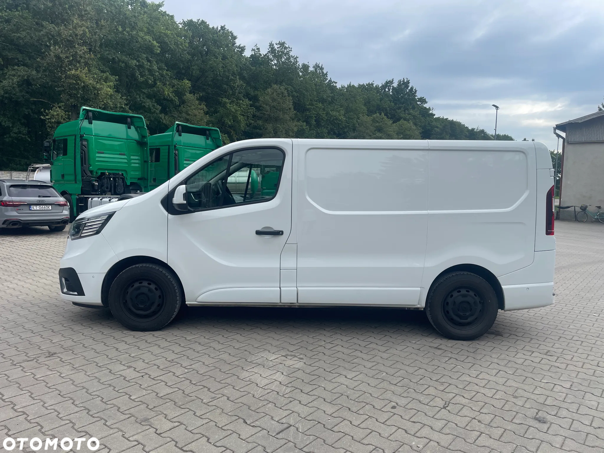 Renault Trafic - 8