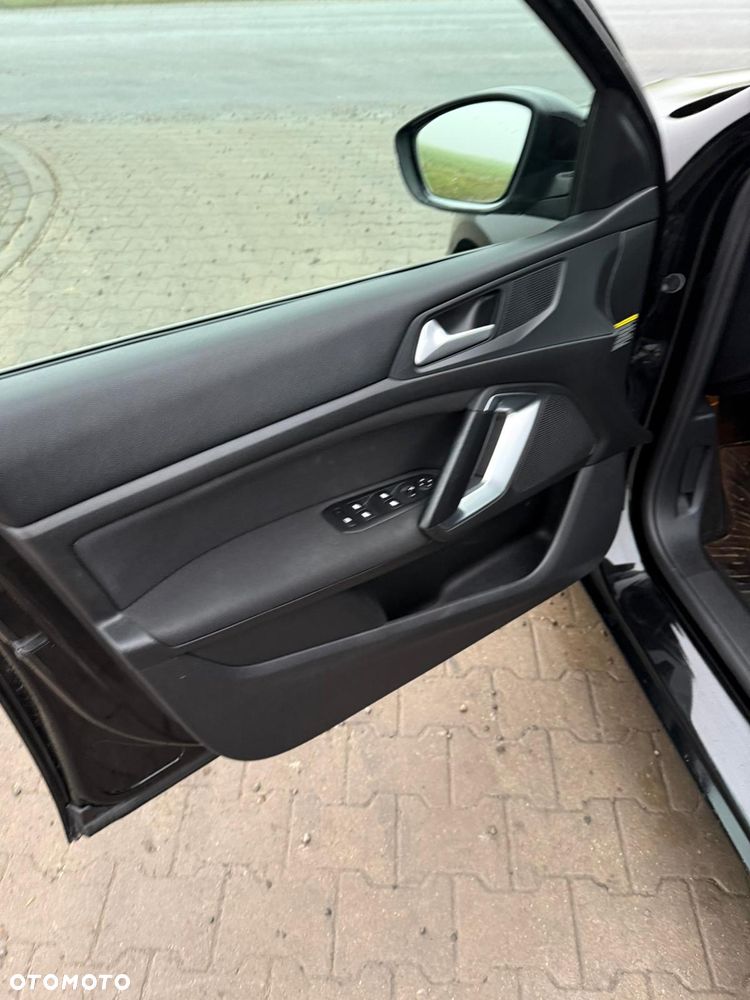 Peugeot 308 BlueHDi 100 Stop & Start Business-Line - 19