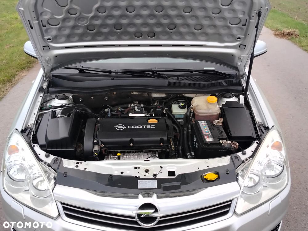 Opel Astra 1.8 Cosmo - 19