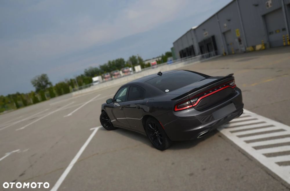 Dodge Charger 5.7 R/T - 13