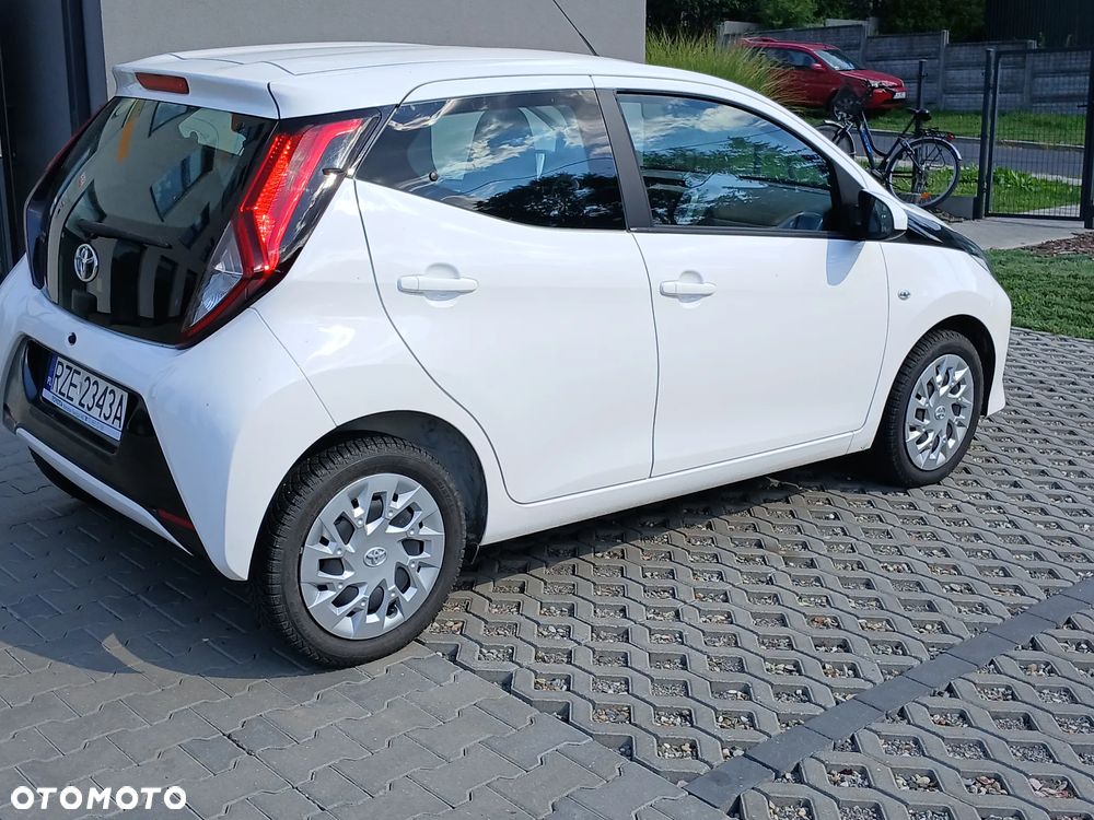 Toyota Aygo 1.0 VVT-i Color Edition - 4