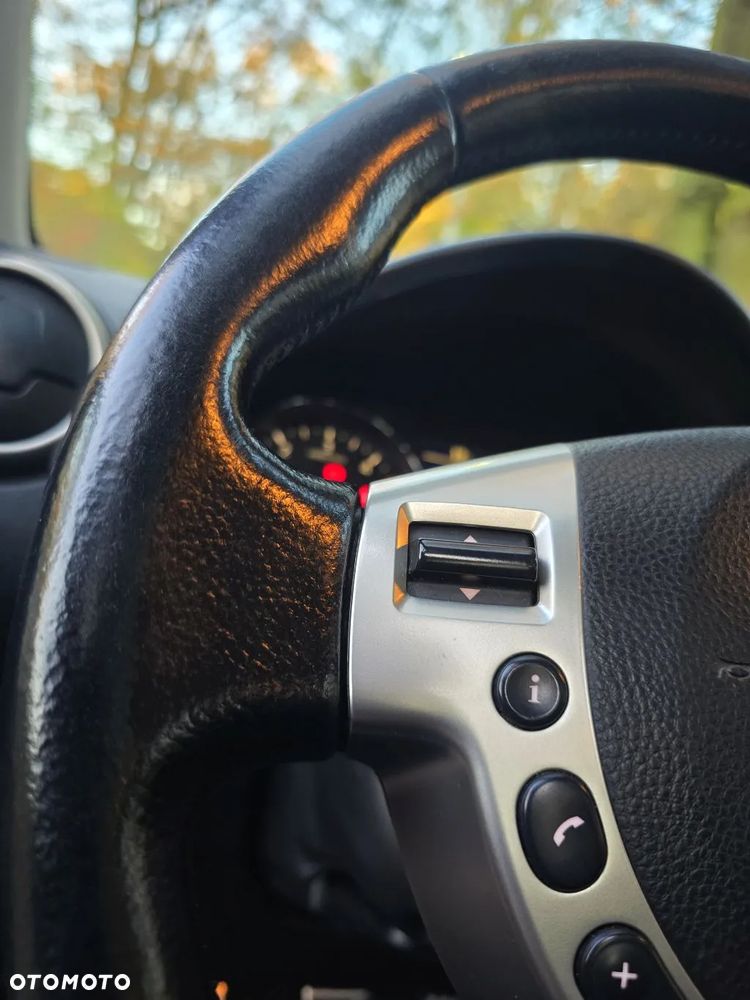 Nissan Qashqai+2 2.0 dCi 4x4 Tekna Premium - 28