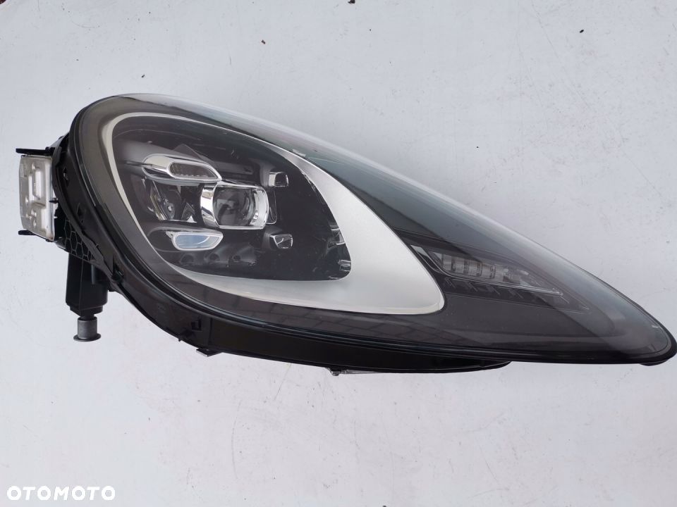 Porsche Cayenne 9Y0941034 Full Led Prawa Kompletna - 2