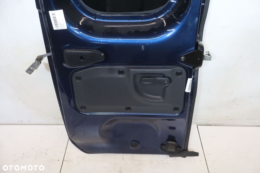 DRZWI PRAWY TYŁ BAGAŻNIKA  DACIA DOKKER LIFT TERPR - 2