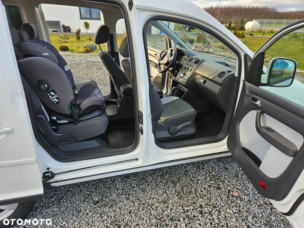 Volkswagen Caddy Cross Trendline 4Motion DSG - 25