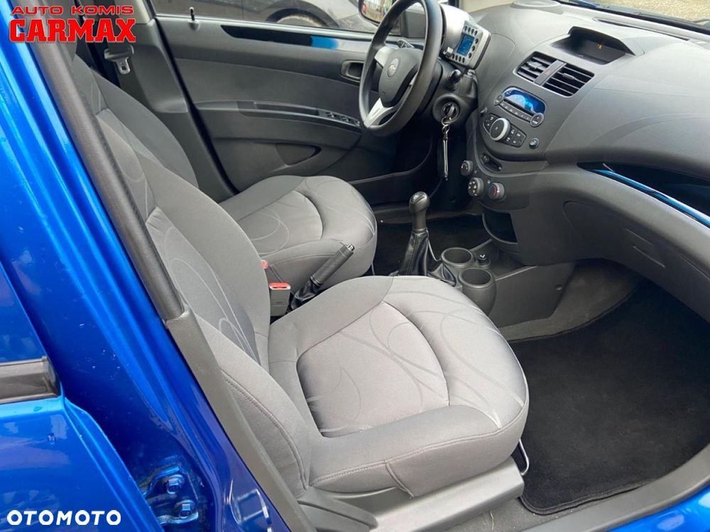 Chevrolet Spark - 19