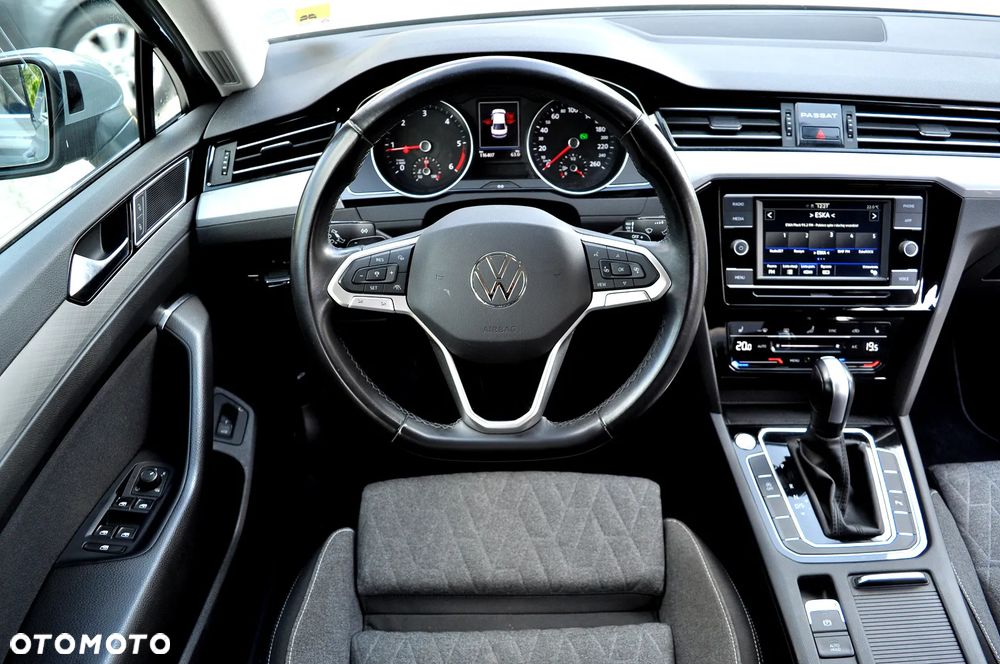 Volkswagen Passat 2.0 TDI EVO Business DSG - 25