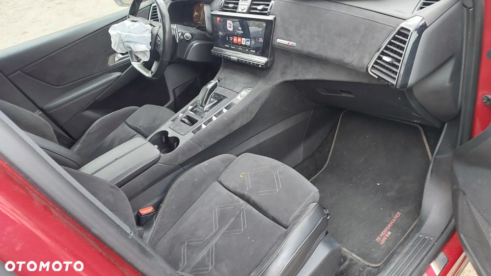 DS Automobiles DS 7 Crossback 1.6 PureTech Performance Line + - 14