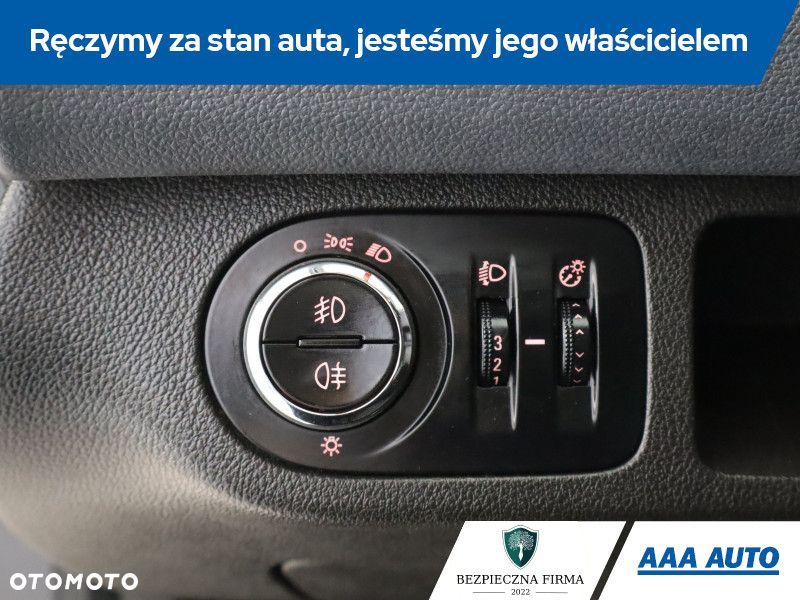 Opel Meriva - 17