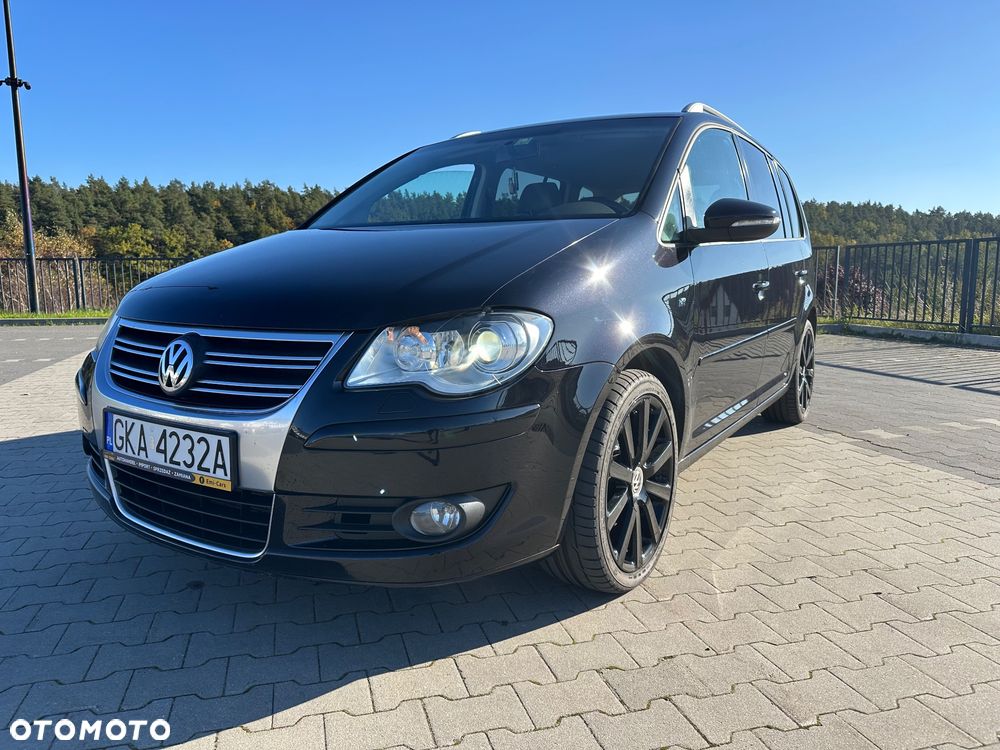 Volkswagen Touran 2.0 TDI DSG R-Line Edition - 1