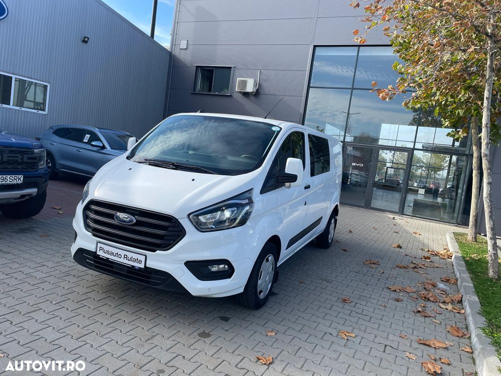 Ford TRANSIT CUSTOM 6 LOCURI - 2