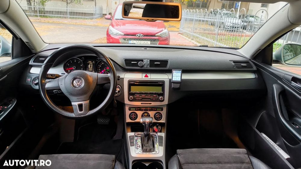 Volkswagen Passat 1.4 TSI EcoFuel DSG Comfortline - 6