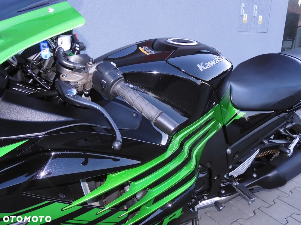 Kawasaki ZZR - 26