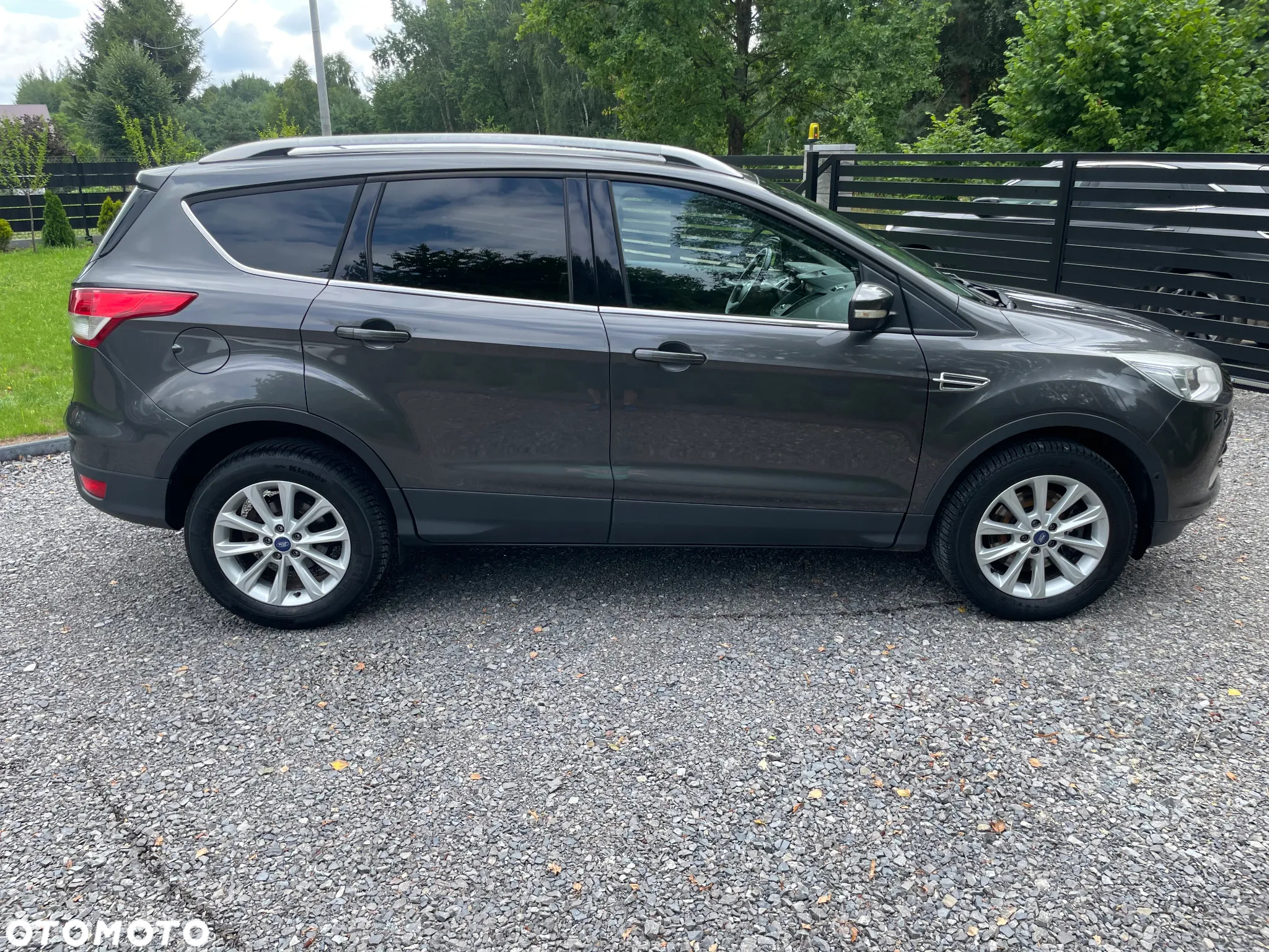 Ford Kuga 2.0 TDCi 2x4 Business Edition - 5
