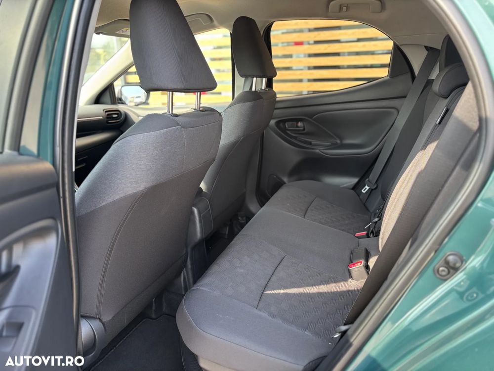 Toyota Yaris 116 1.5 VVT-i Business Edition - 11