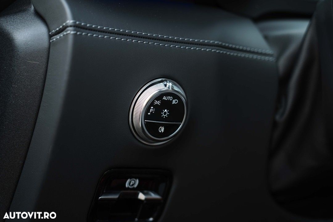 Mercedes-Benz SL - 24