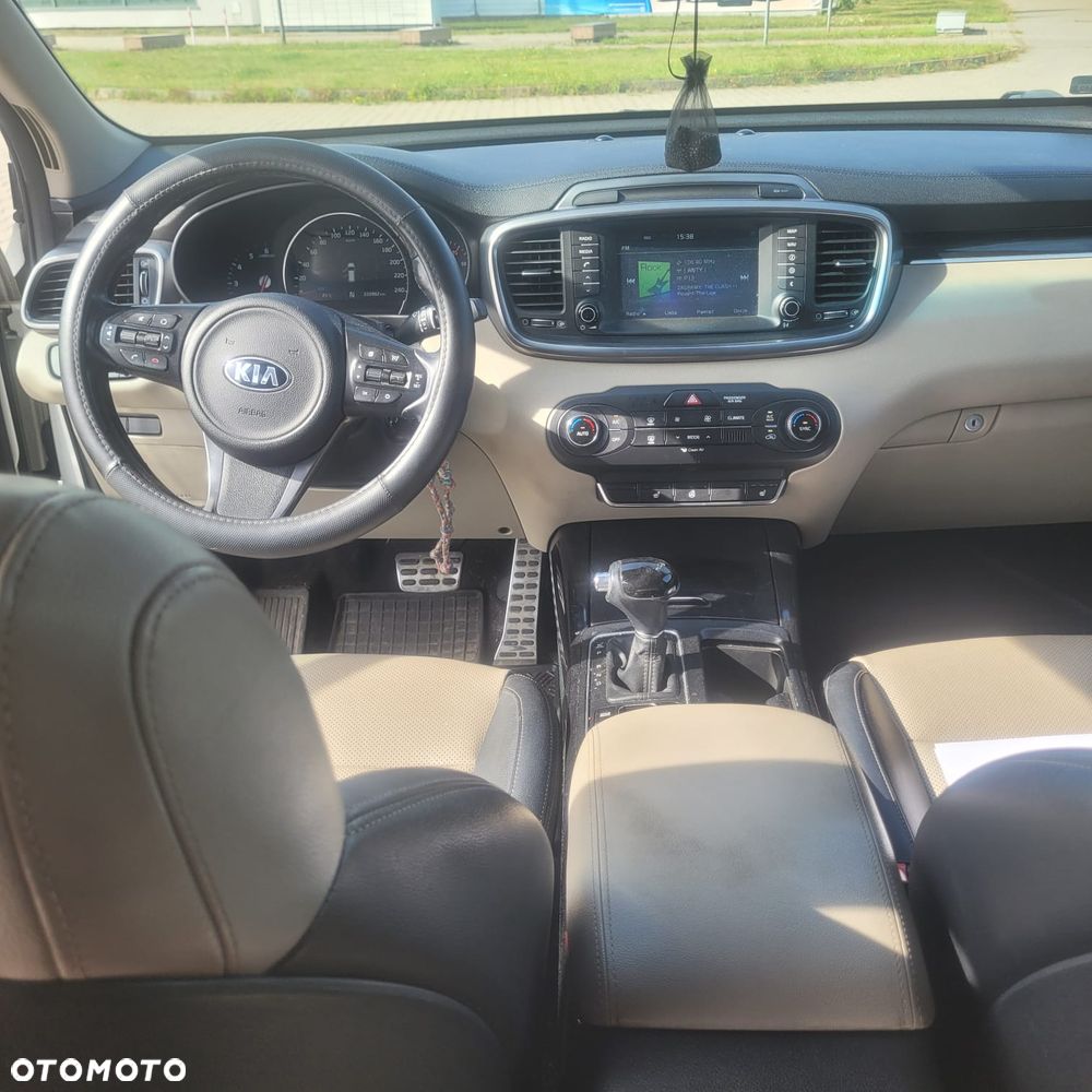 Kia Sorento - 7