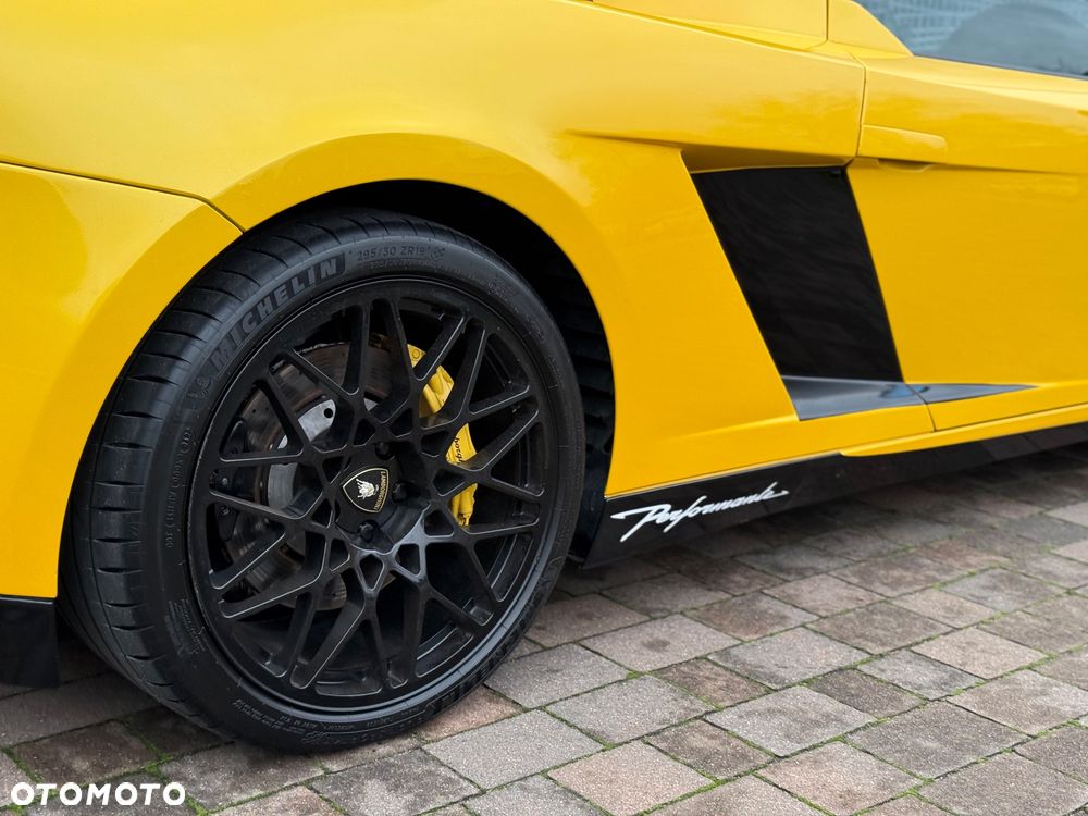 Ferrari Portofino - 9