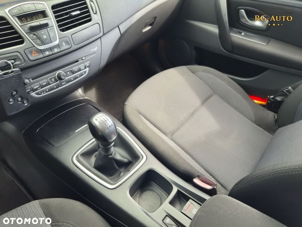 Renault Laguna - 17