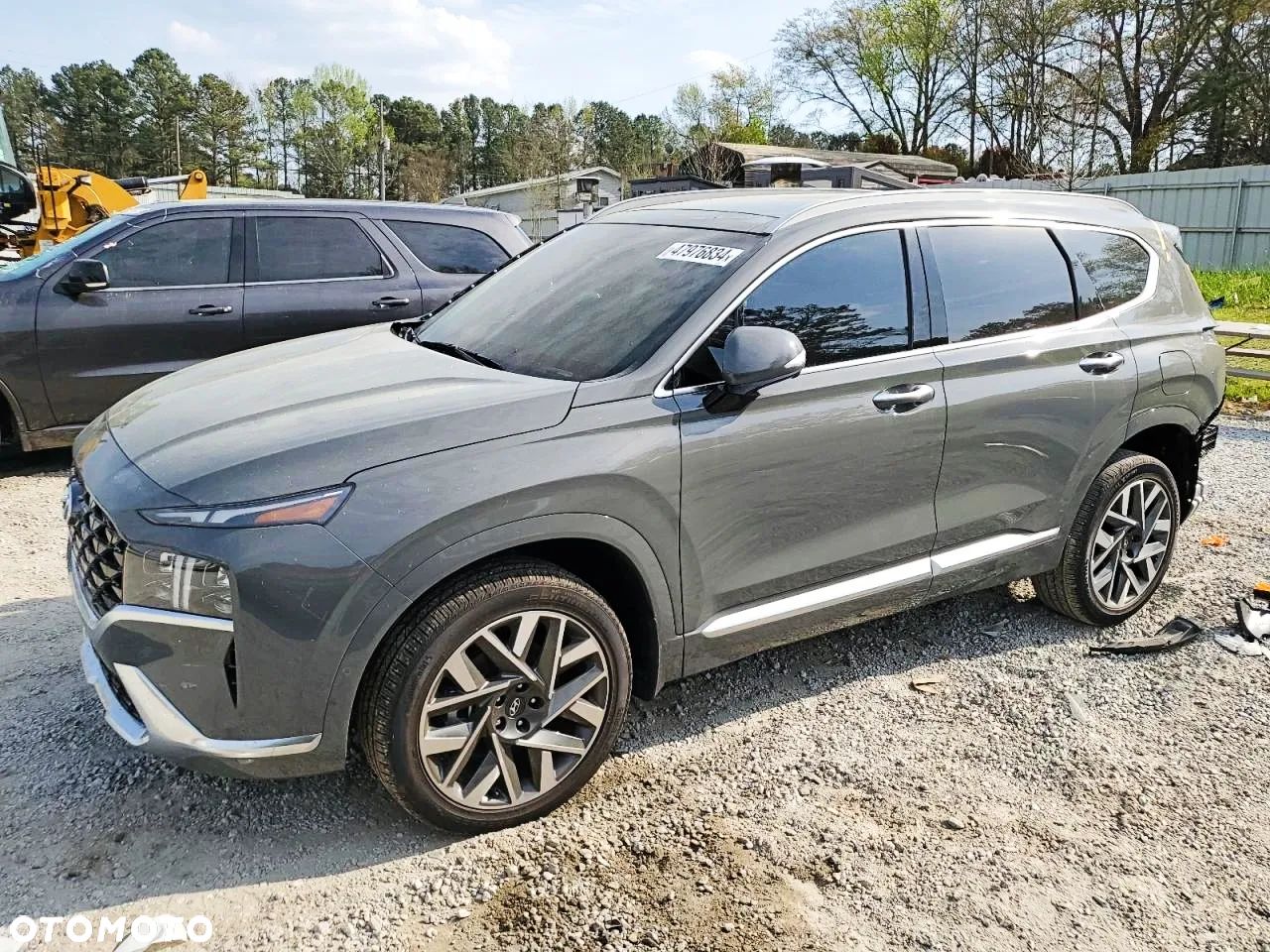 Hyundai Santa Fe - 1
