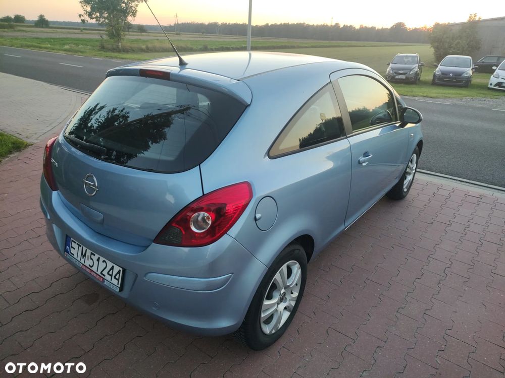 Opel Corsa - 16