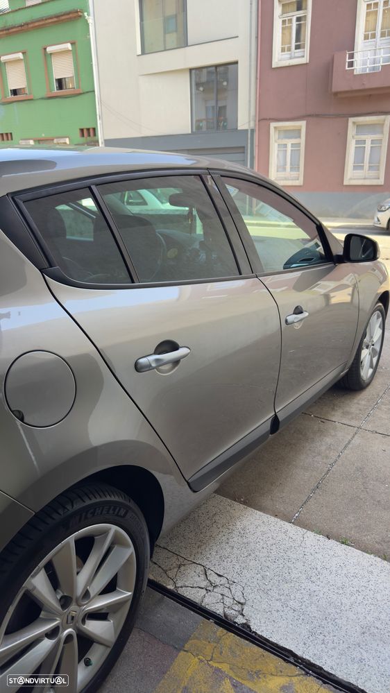 Renault Mégane 1.5 dCi Dynamique S - 3