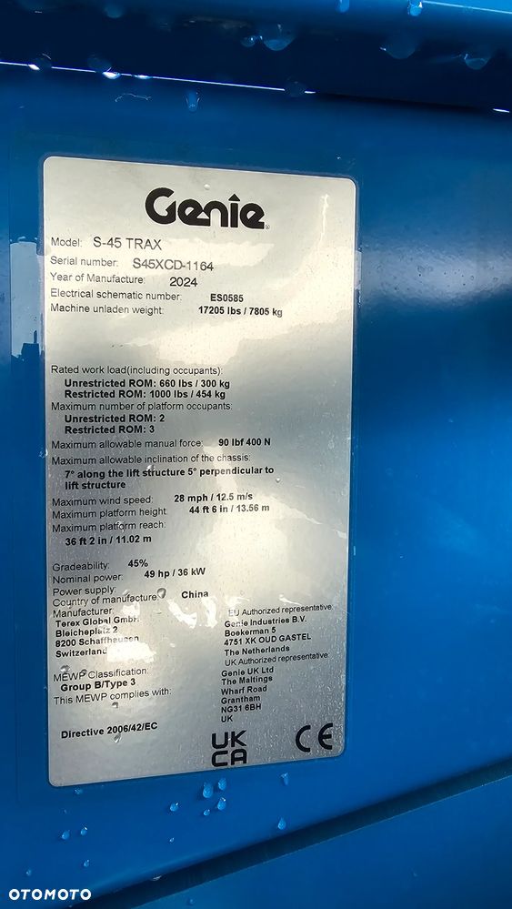 Genie S-45 TraX - 10