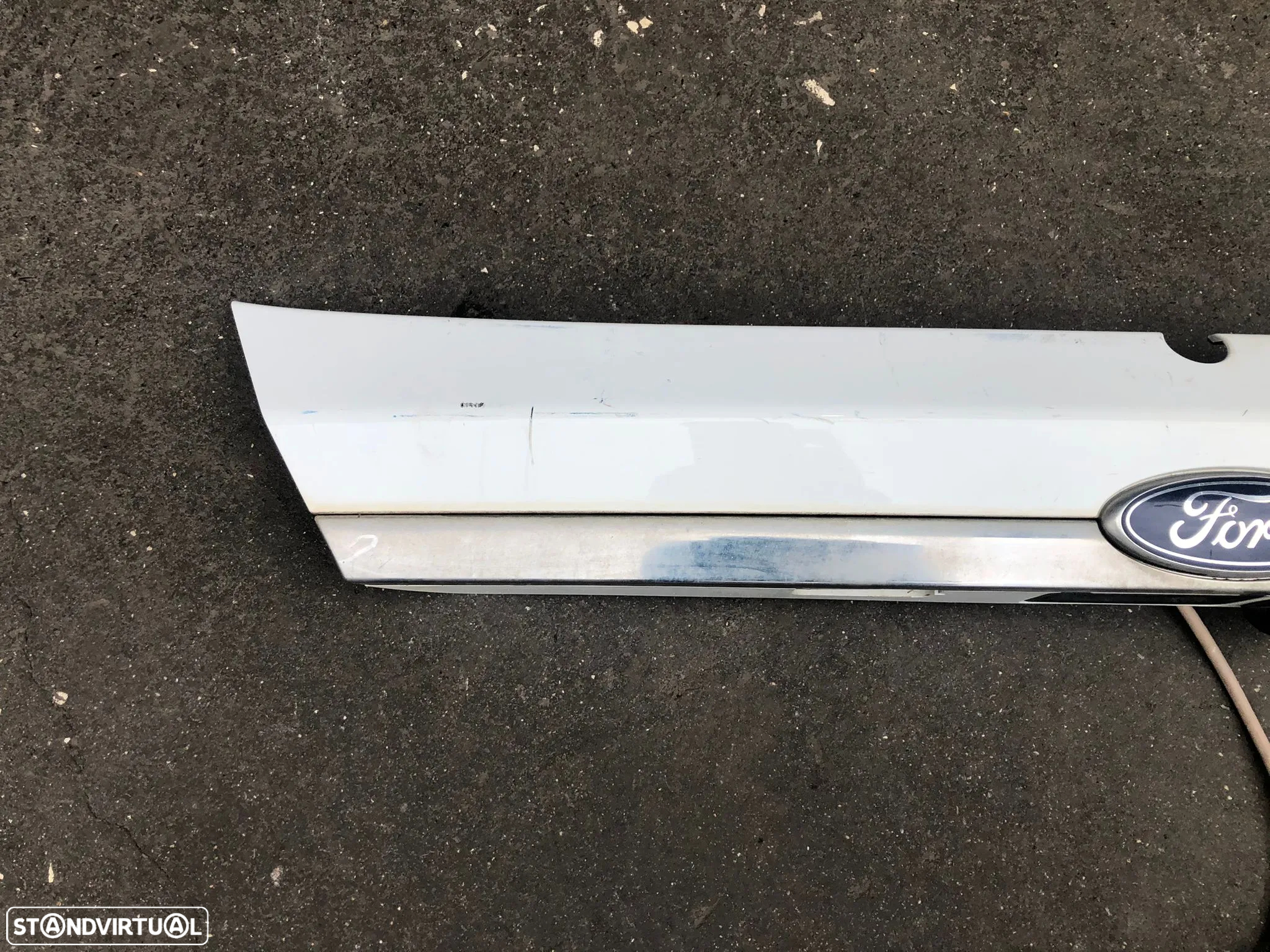 FORD FIESTA 2017 FRISO MALA - Z348 - 2