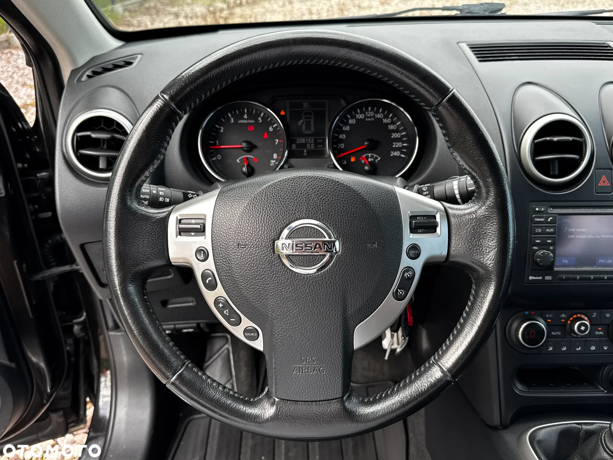 Nissan Qashqai+2 2.0 Acenta - 9