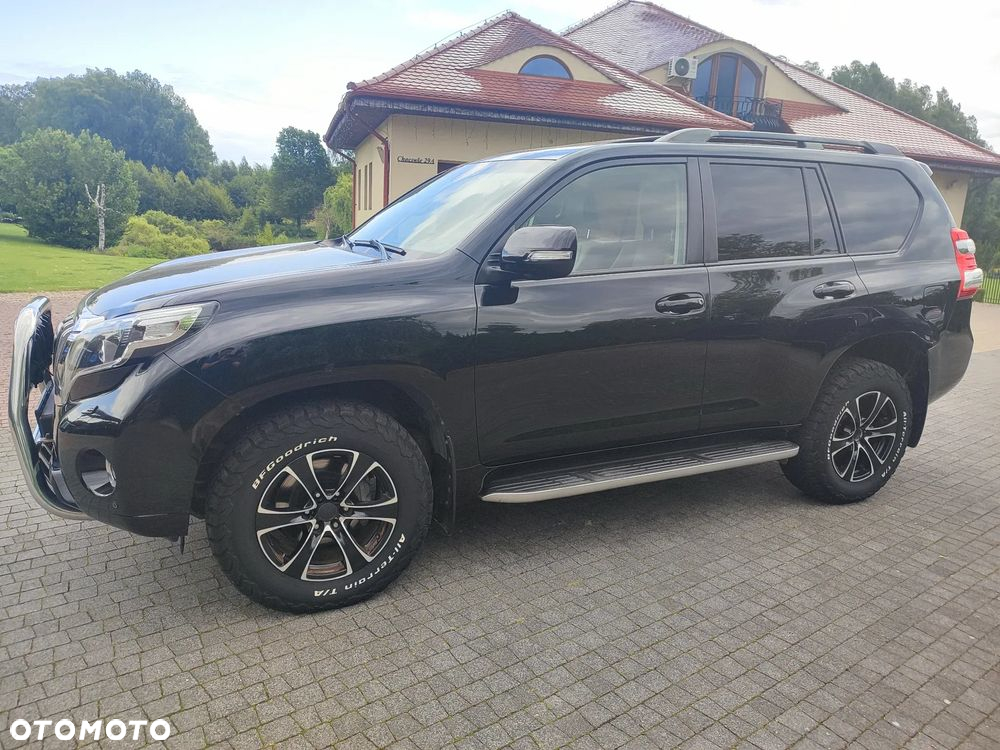 Toyota Land Cruiser LC 2.8 D-4D Prado - 2