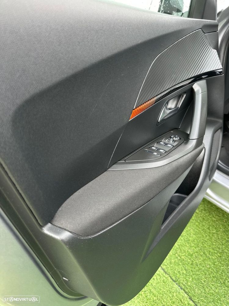 Peugeot 2008 1.5 BlueHDi Active Pack - 22