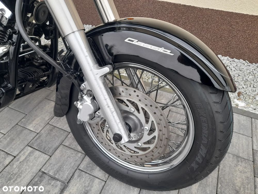 Yamaha XVS - 8