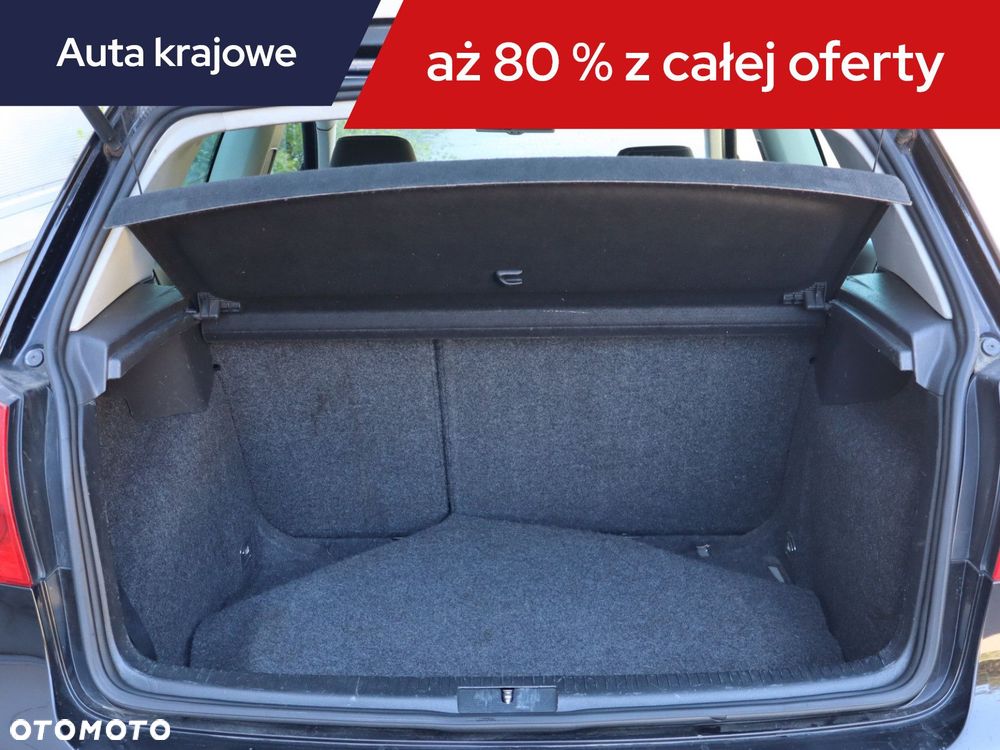 Volkswagen Golf - 16