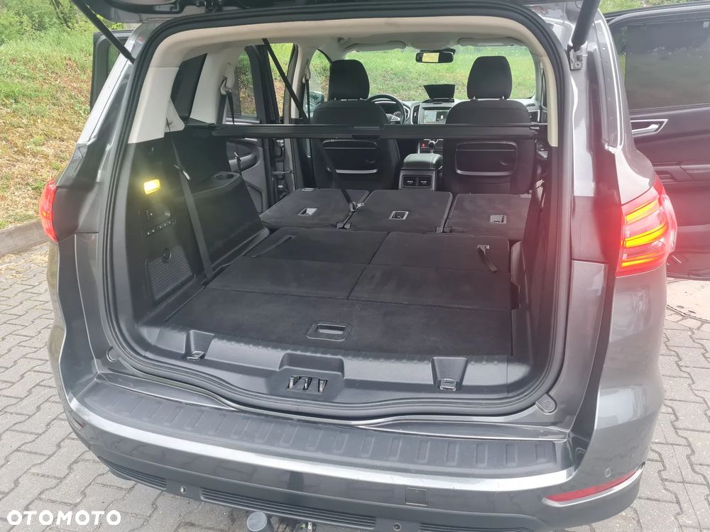 Ford S-Max 2.0 TDCi Titanium - 25