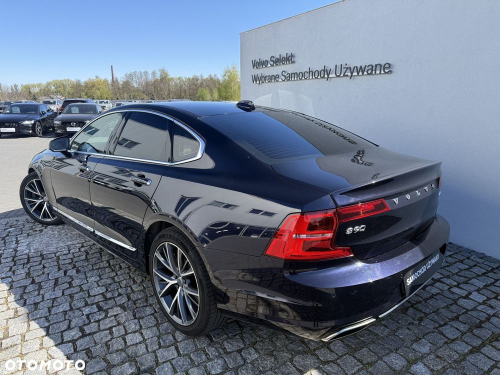 Volvo S90 - 26